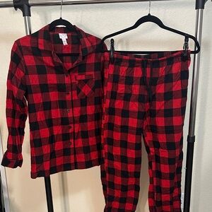 Wondershop Christmas Red and Black Plaid Womens Pajama Set
